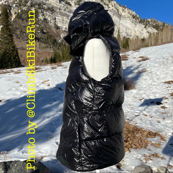 NWT Athleta Lofty Down Vest Black - Picture 4 of 12